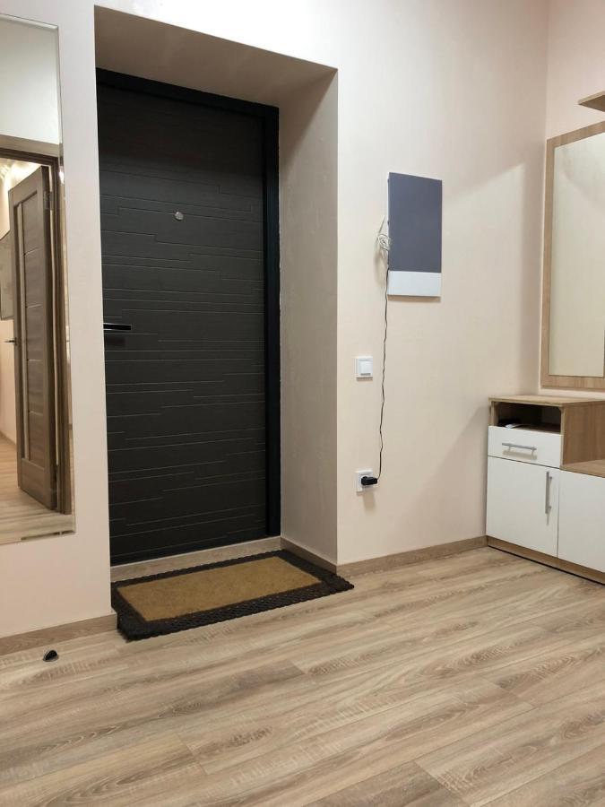 Goldenhaus Pushkina Str.27 Apartment Vinnytsia Ngoại thất bức ảnh