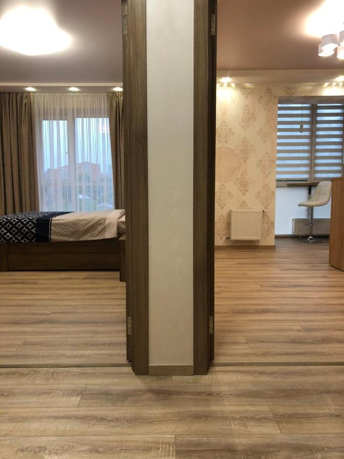 Goldenhaus Pushkina Str.27 Apartment Vinnytsia Ngoại thất bức ảnh